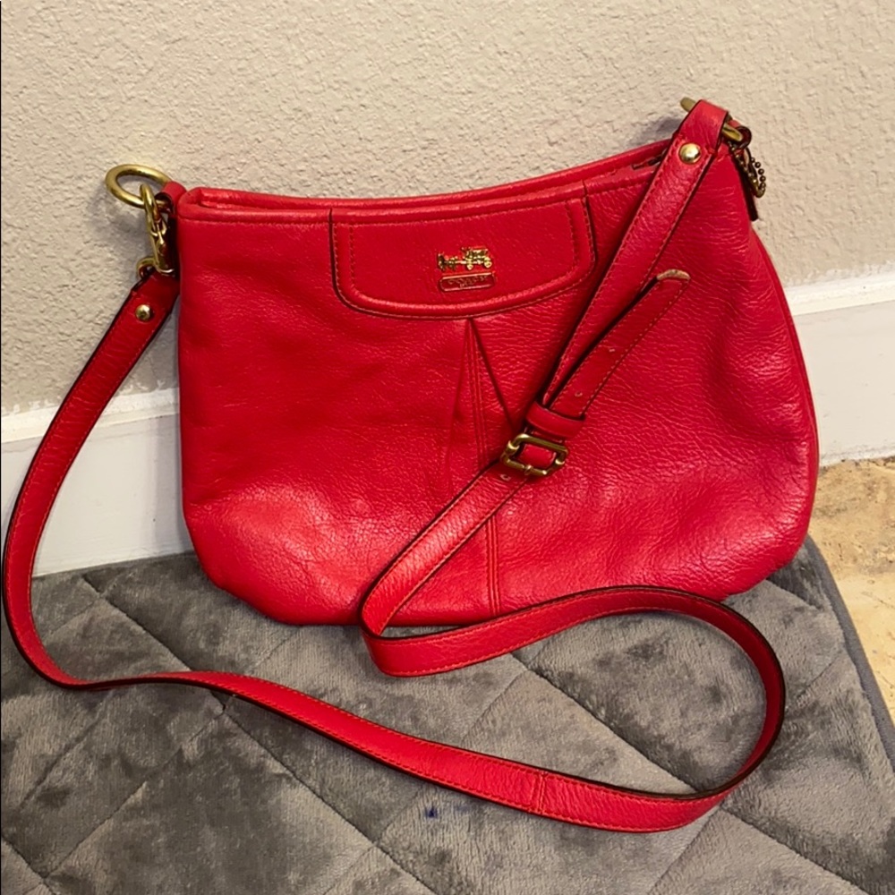 Women’s Coach leather purse